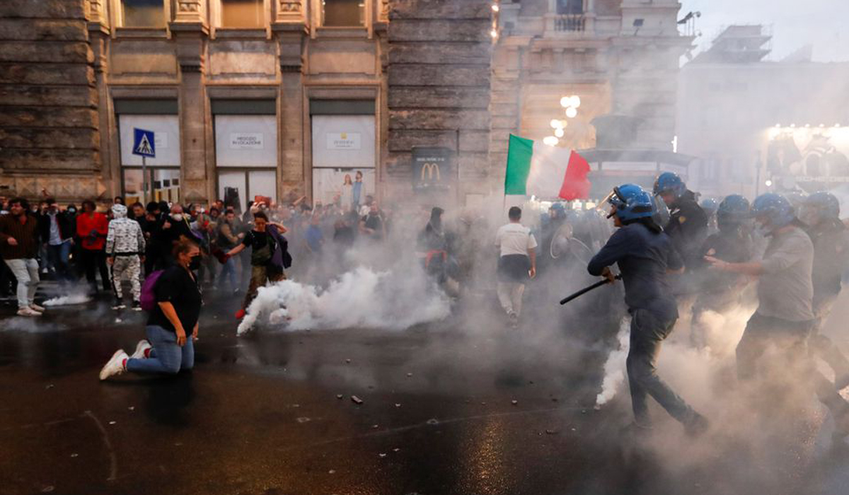 Protest against Green Pass in Rome